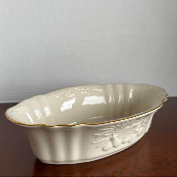 Vintage Lenox 8 3/4" China Harvest Server Bowl - Picture 3 of 9